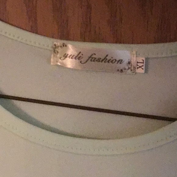 yuli fashion 3/4 sleeve tunic - Picture 2 of 3